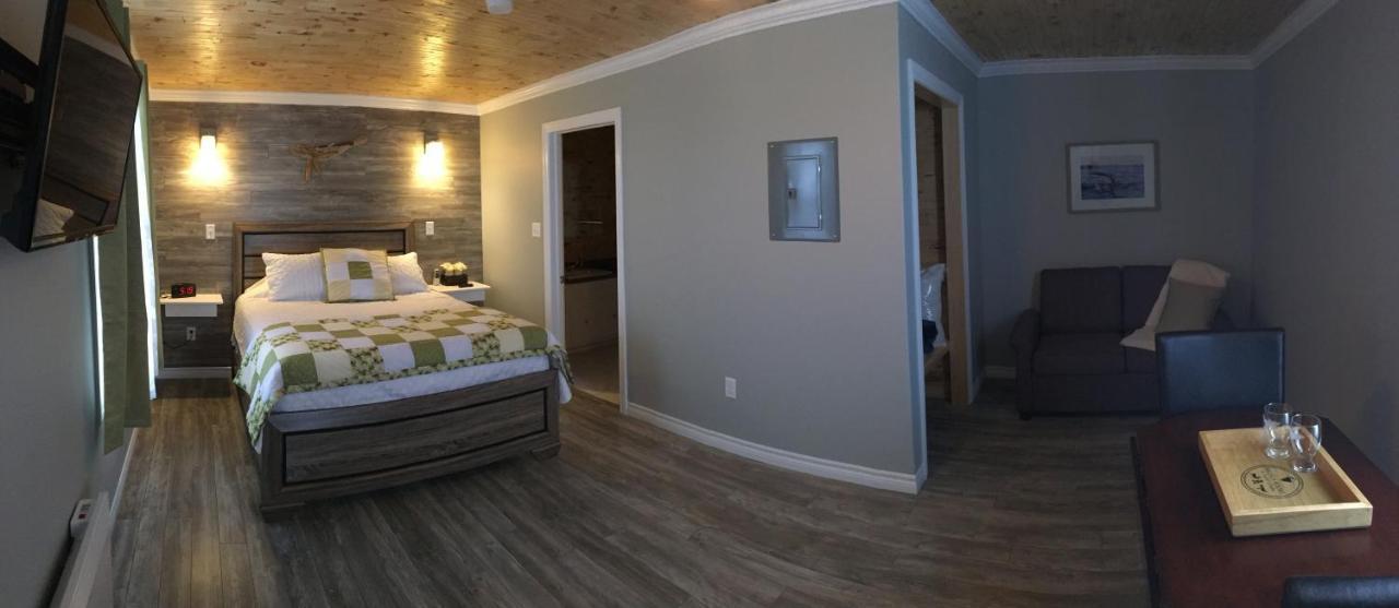 Raleigh Rooms & Taylor'S Crafts Екстериор снимка