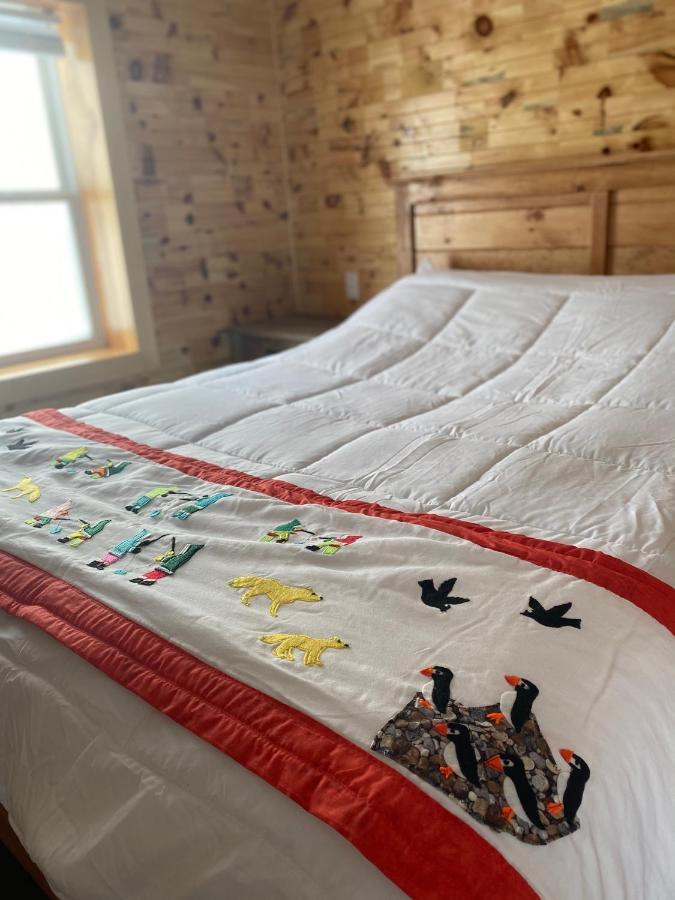 Raleigh Rooms & Taylor'S Crafts Екстериор снимка